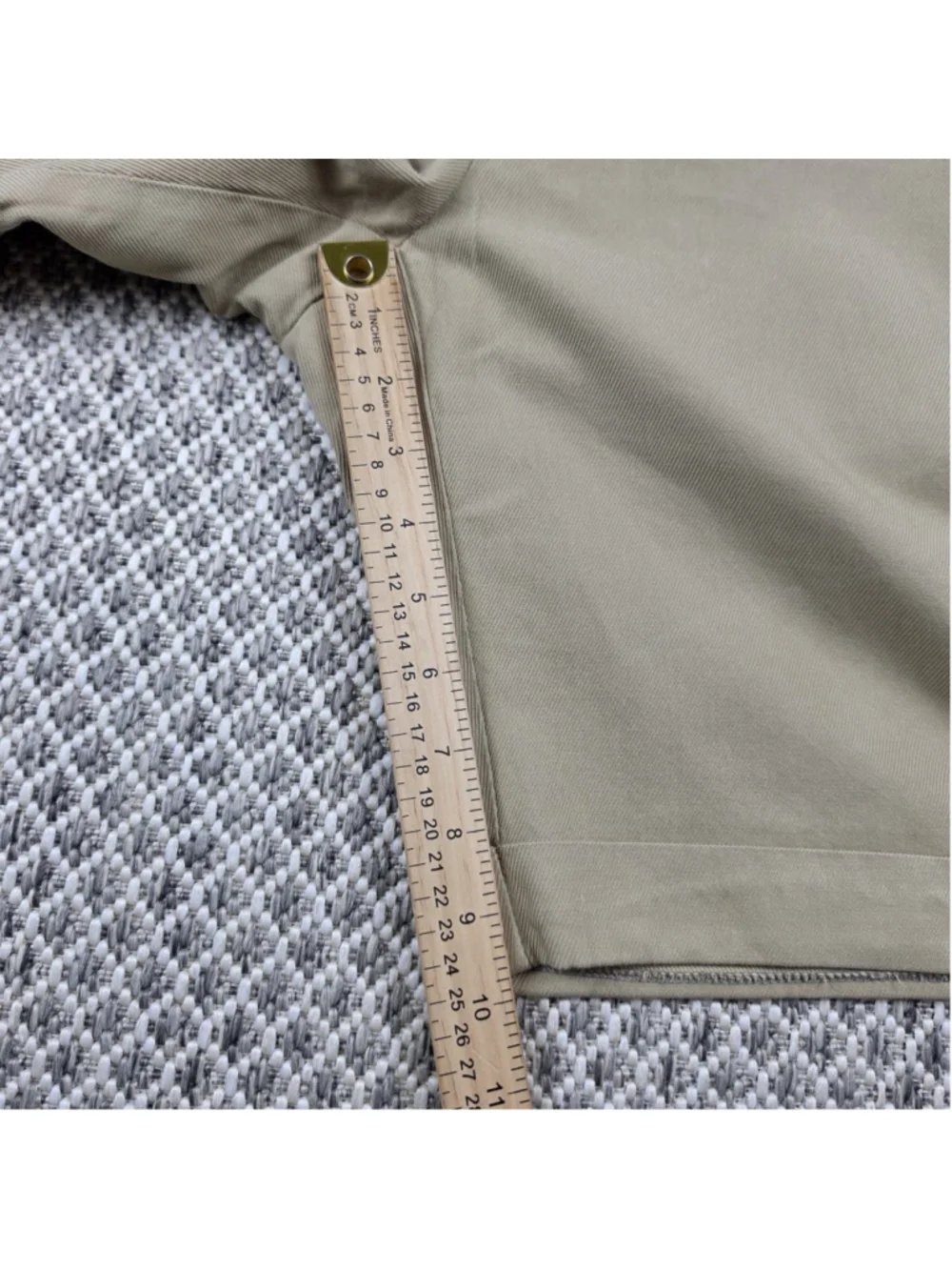 Suitsupply Jort Bennington Khaki Shorts Subalpino Italy Fabric Size 44R